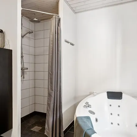Holiday home Fenia - 1-5km From The Sea By Interhome *